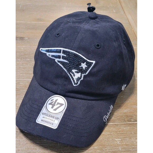 WOMEN'S '47 BRAND CLEAN UP NFL NEW ENGLAND PATRIOTS CLEAN UP STRAPBACK SIZED HAT - Picture 1 of 7